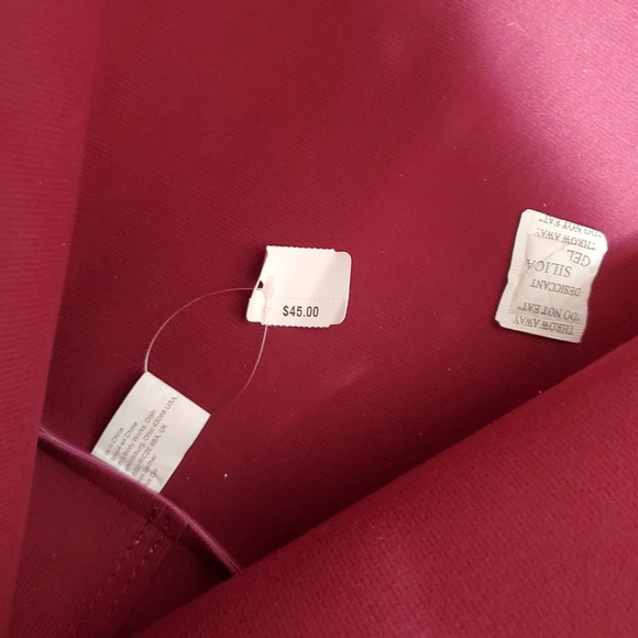 Bath & Body Works Tote with Pouch - Picture 10 of 12